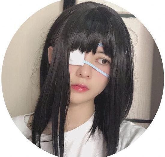 美丽的婶婶中文字幕3_超清神马影院手机在线