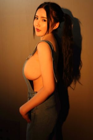 超级乱淫人妖_老版国语字幕
