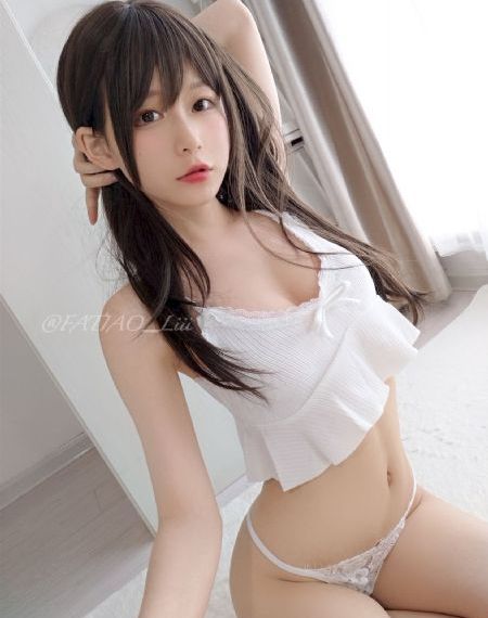 漂亮的女教师在线观看_国产剧在线手机播放