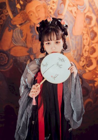 荒野独居12季全集免费观看_超清免费在线播放