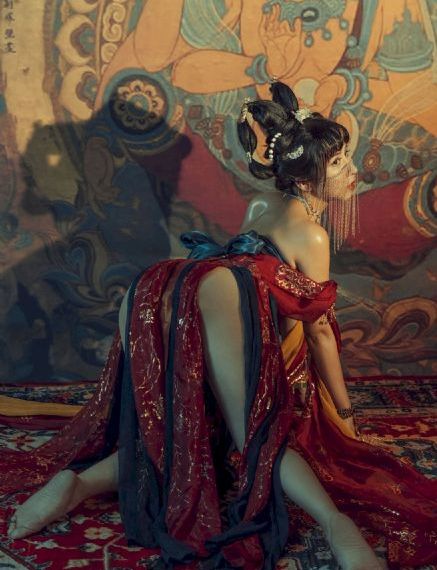 新闻女王粤语免费观看高清_2022在线观看