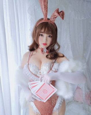 欧美在线观看第一页_DVD免费全集观看