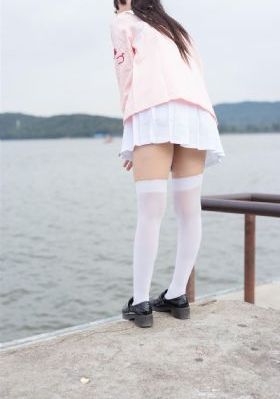 魔发精灵3免费观看完整版_BD英语在线观看高清