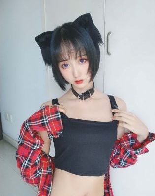 奇怪的美发沙龙中文配音_DVD高清视频观看